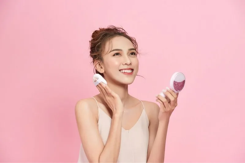 Cushion Là Gì? Bí Quyết Chọn Phấn Nước Chuẩn Cho Từng Loại Da